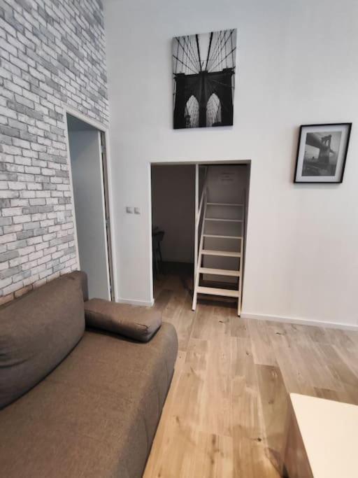 Grand Volume Calme Centre-Ville Tan1 Cambrai Bagian luar foto
